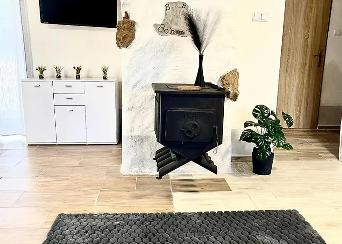 U Parku, Nová Ves *